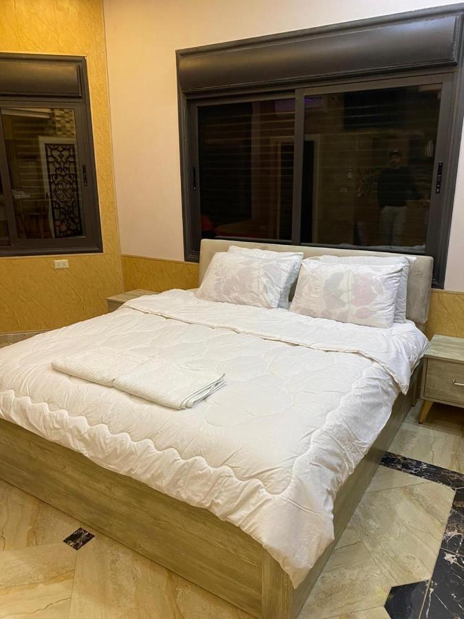 Lotus Housing For Furnished Apartments Джераш Екстериор снимка